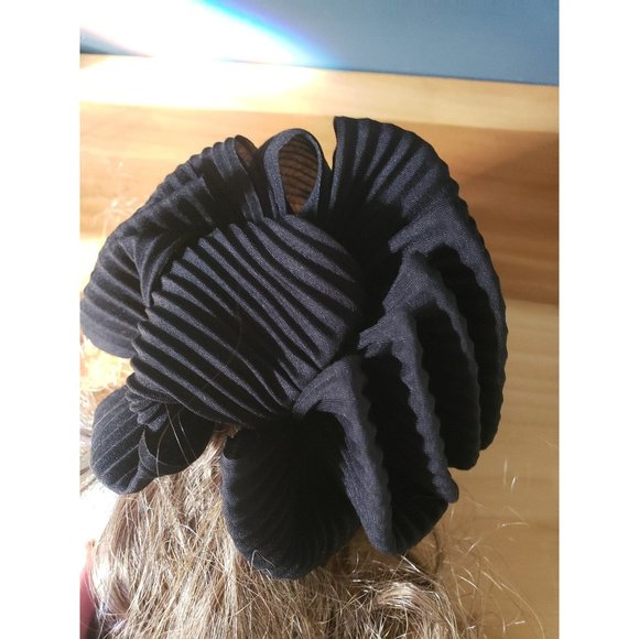 Revlon Fake Ponytail Claw Clip - Picture 3 of 5